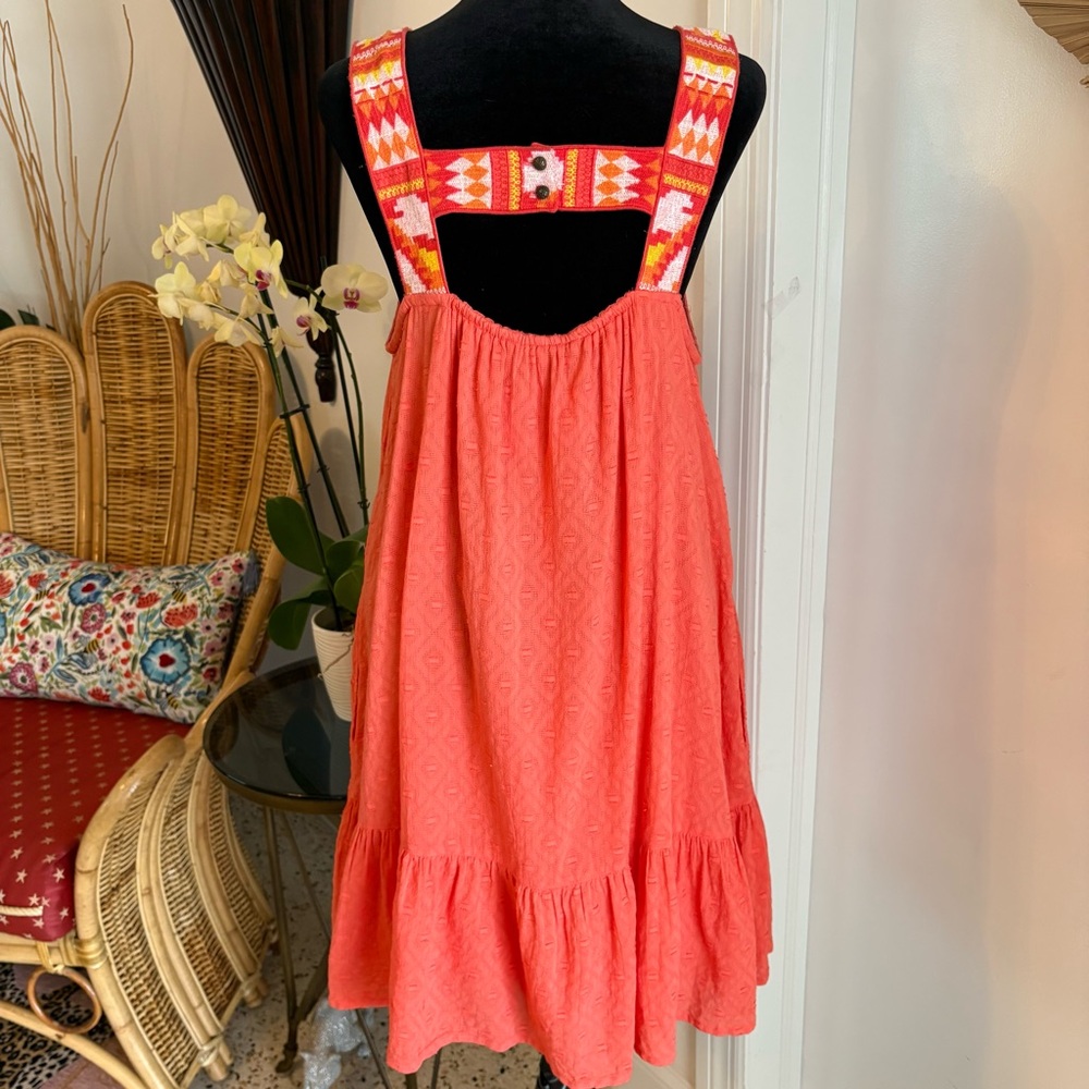 ANTHROPOLOGIE Coral Swing Dress with Embroidered Pattern Straps! Lined. Pockets